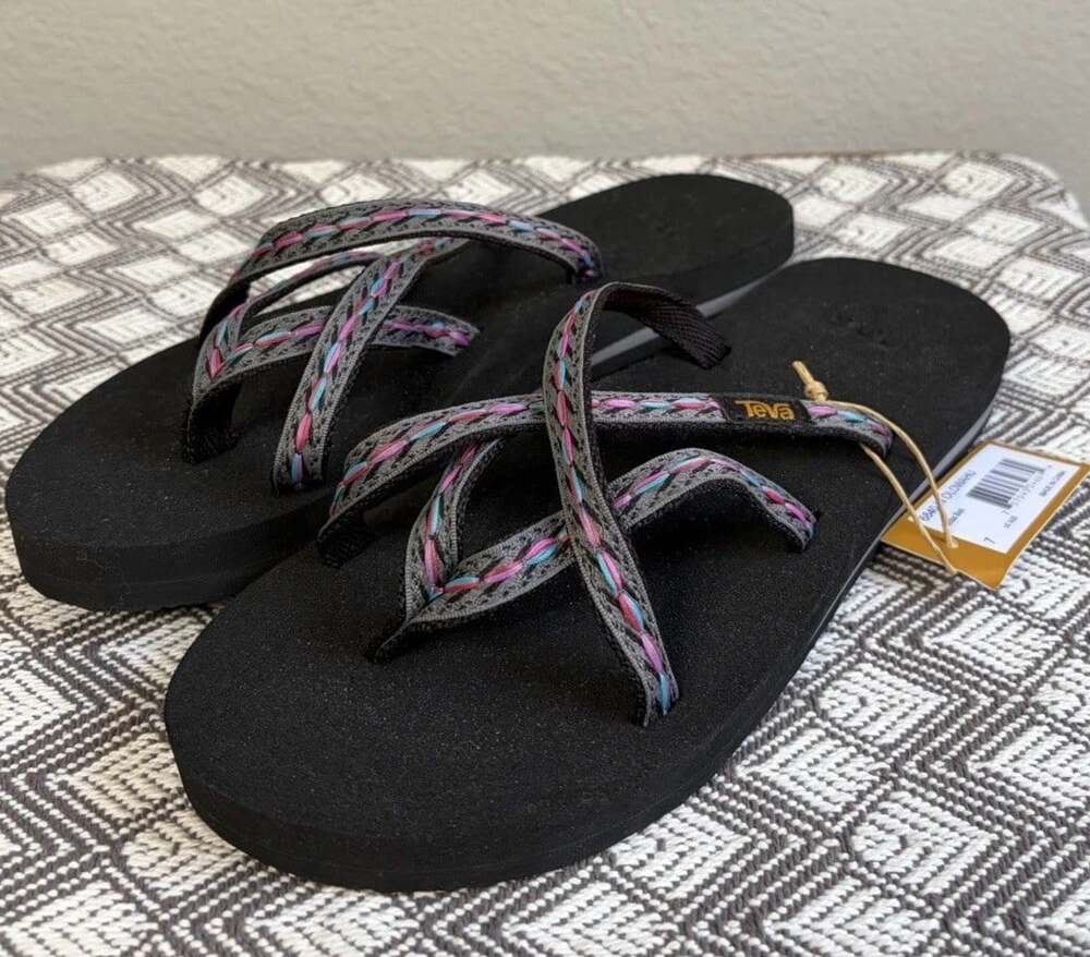 Teva Women’s Olowaho Flip Flop Sandals Felicitas Black Gray Pink Blue Size 7